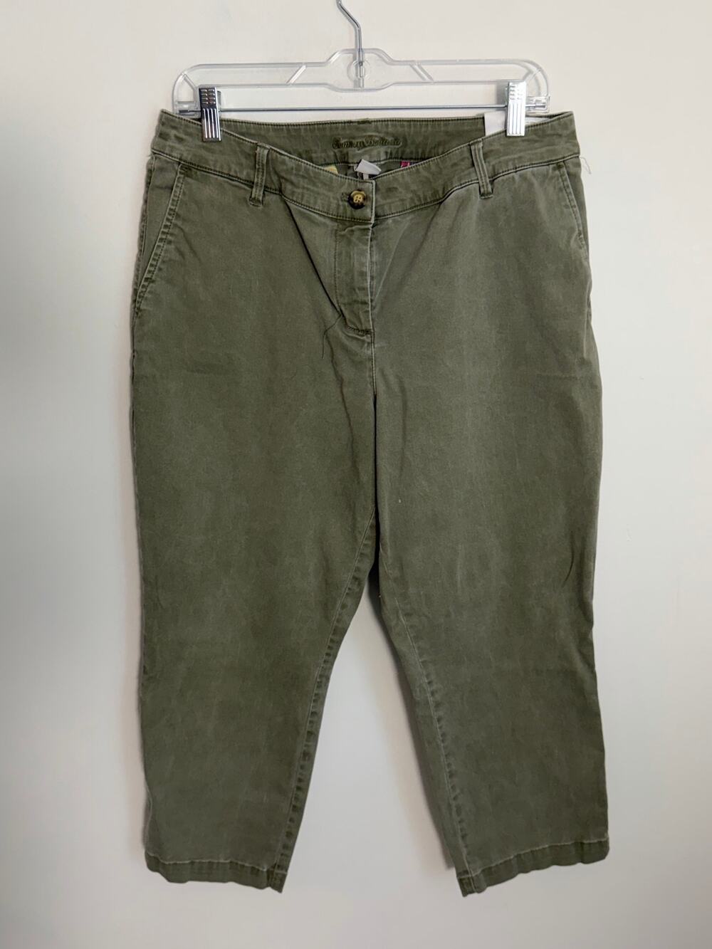 Tommy Bahama Cropped Green Chino pants size 12